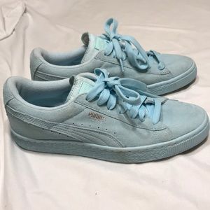 Puma sneakers women’s size 6